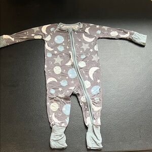 Little Sleepies blue moon & stars 3-6m Zippy